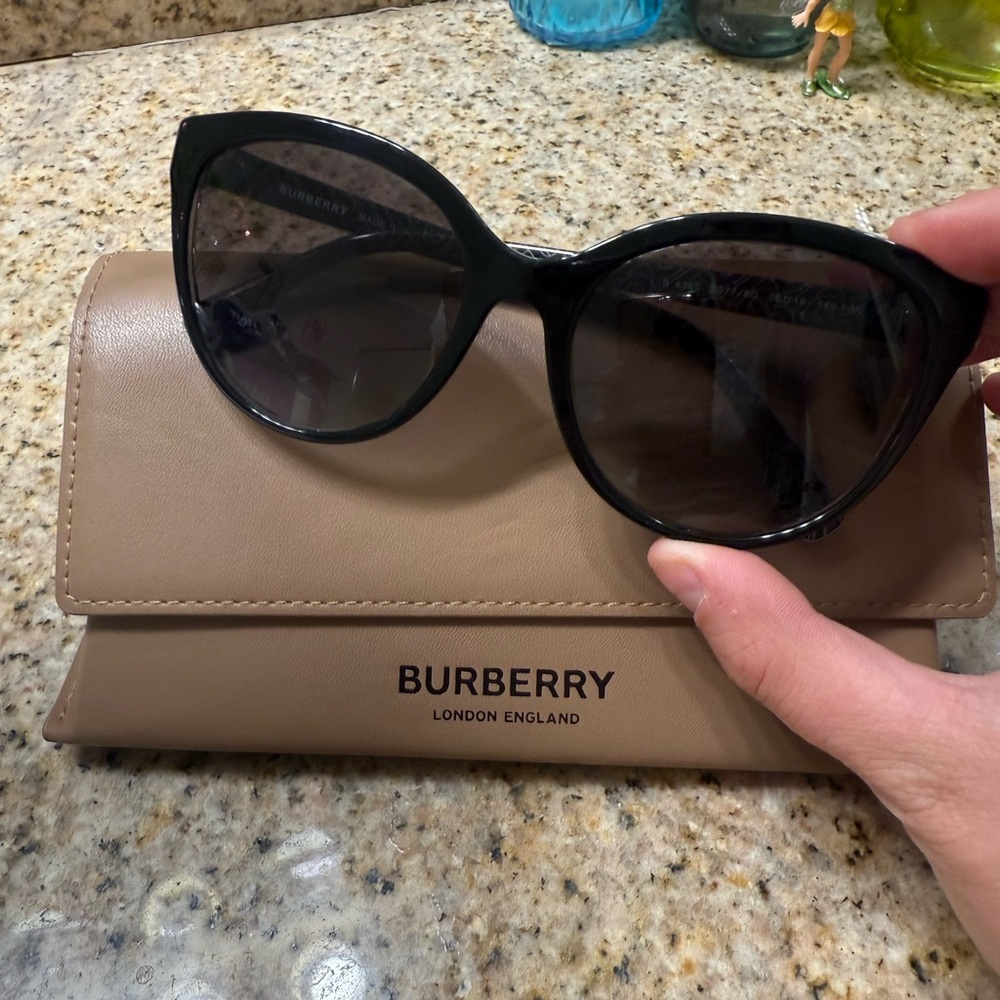 Burberry Black Cat-Eye Sunglasses